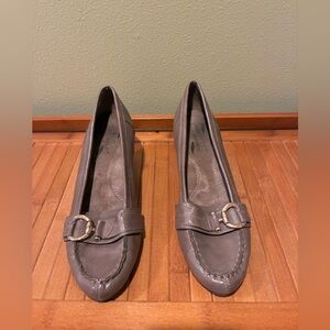 AEROSOLES Taupe Loafers with Gold Buckle